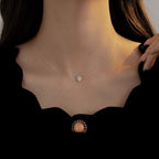 Zarte handwerkliche Halskette