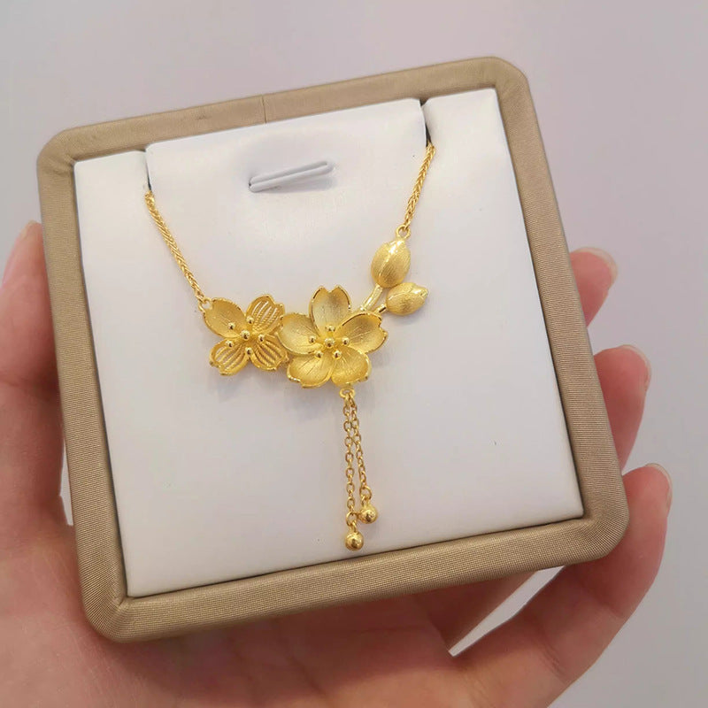 Romantische Gold Halskette für besondere Momente