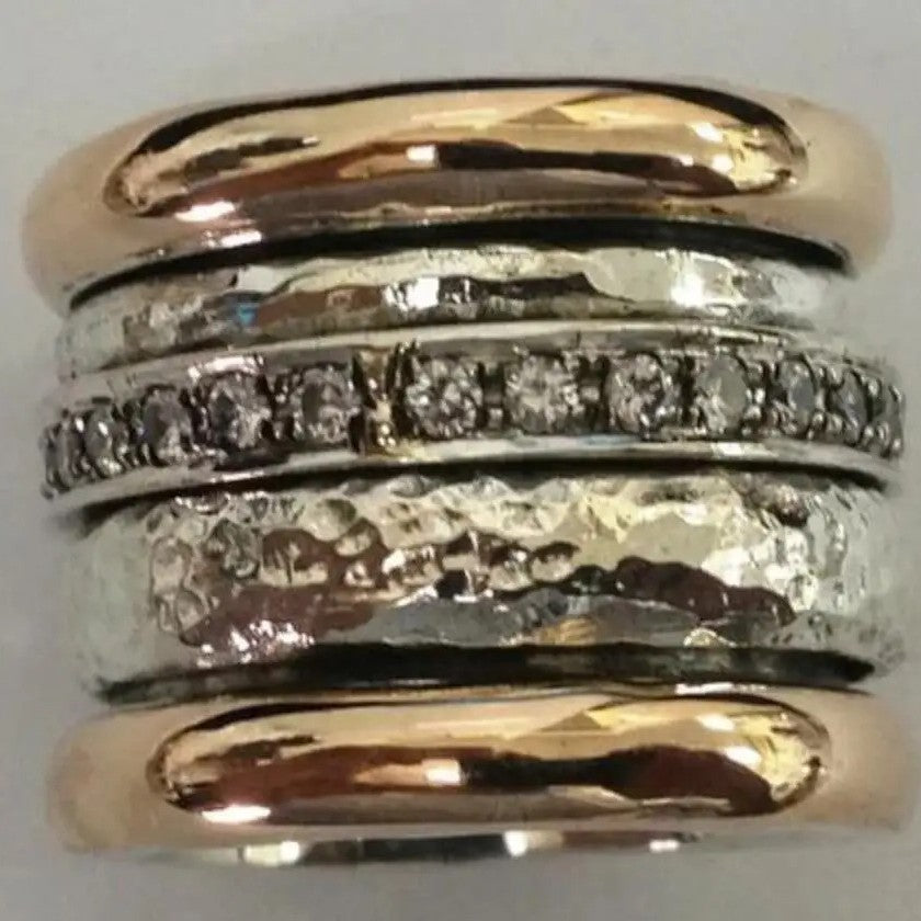 Schöne Schmuckset mit einzigartigem Stil