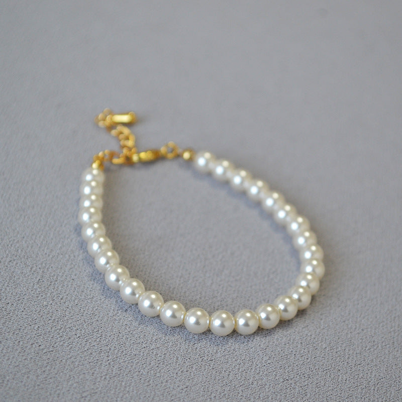 Schöne Perlen Armband mit einzigartigem Stil