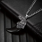 Schöne Halskette mit einzigartigem Stil