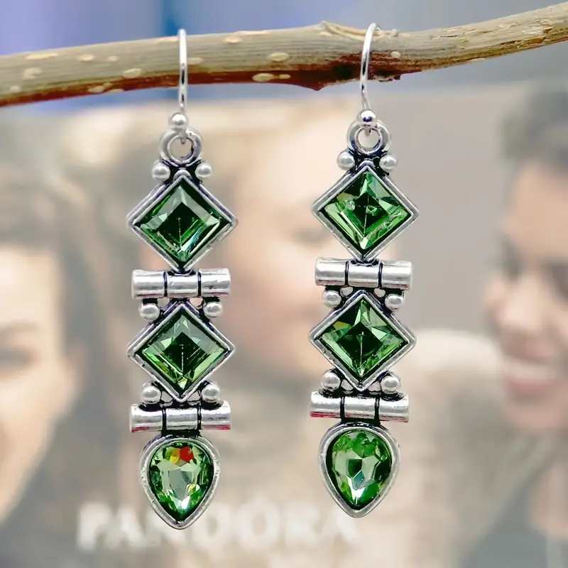 Klassische Ohrring mit zeitloser Eleganz