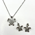 Schöne Halskette mit einzigartigem Stil