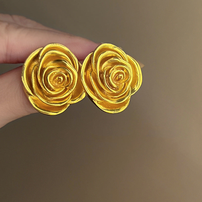 Atemberaubende Gold Ohrring für den Alltag