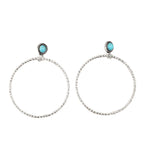 Zarte handwerkliche Ohrring