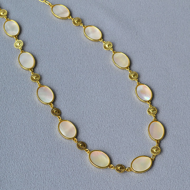 Romantische Gold Halskette für besondere Momente