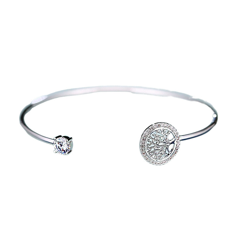 Klassische Gold Armband mit zeitloser Eleganz