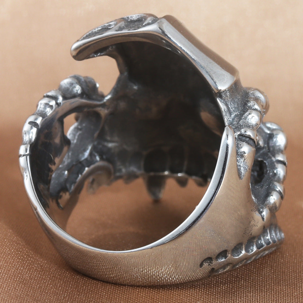 Schöne Ring mit einzigartigem Stil