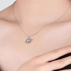 Schöne Halskette mit einzigartigem Stil