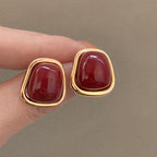 Atemberaubende Ohrring für den Alltag