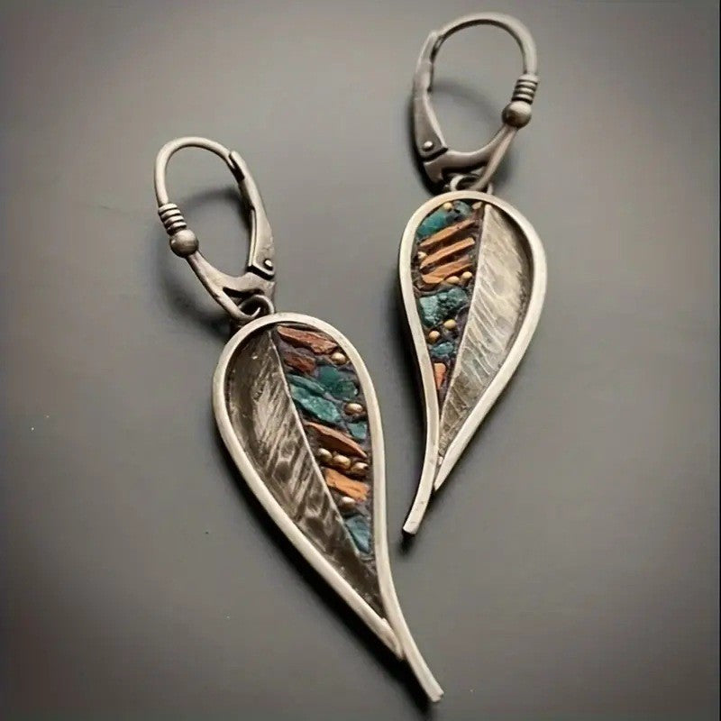 Zarte handwerkliche Ohrring