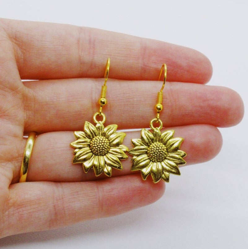 Atemberaubende Ohrring für den Alltag