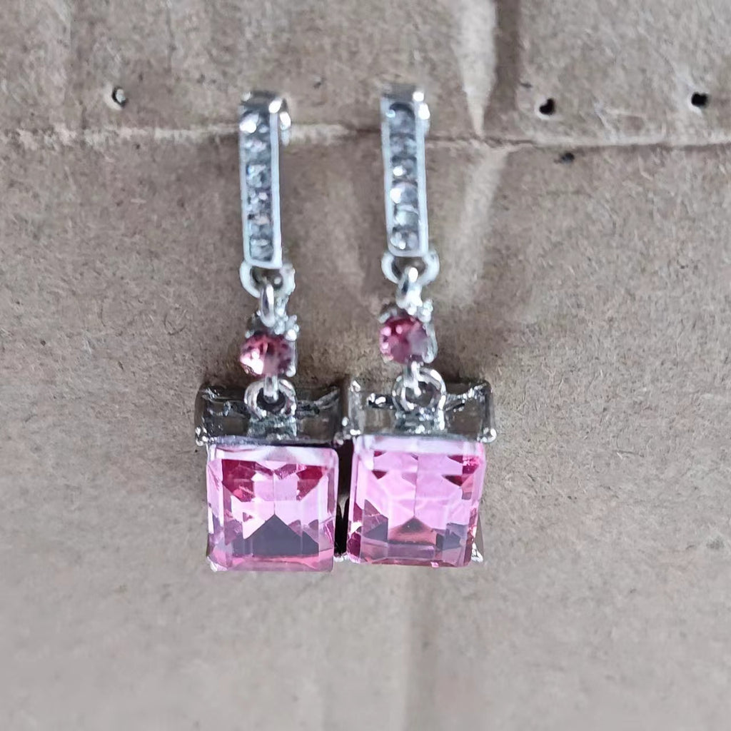 Handgefertigte Vintage Ohrring