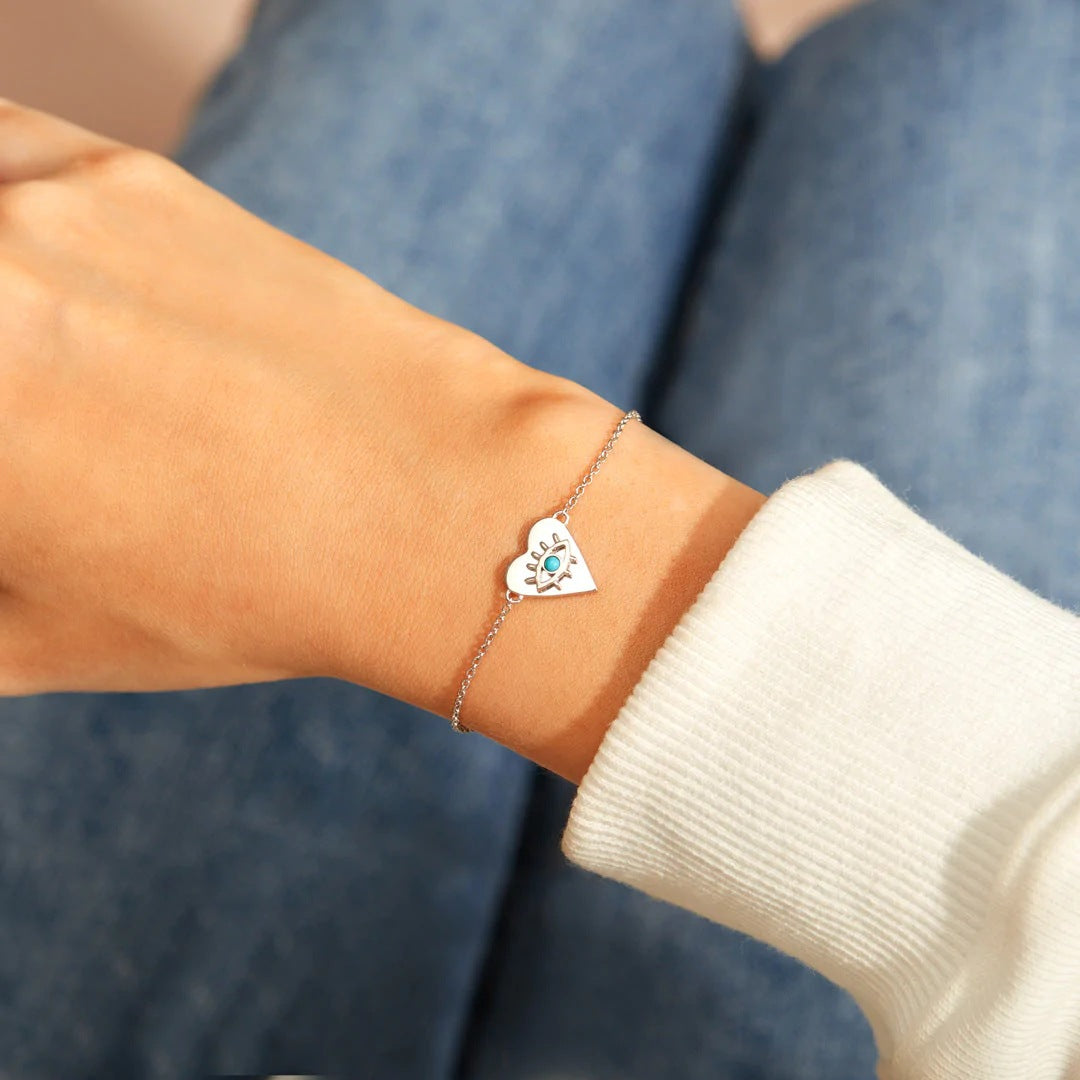 Schöne Armband mit einzigartigem Stil