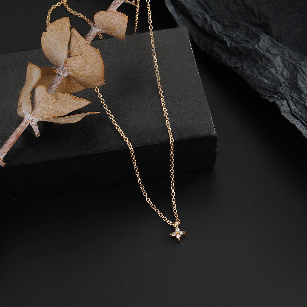 Schöne Halskette mit einzigartigem Stil