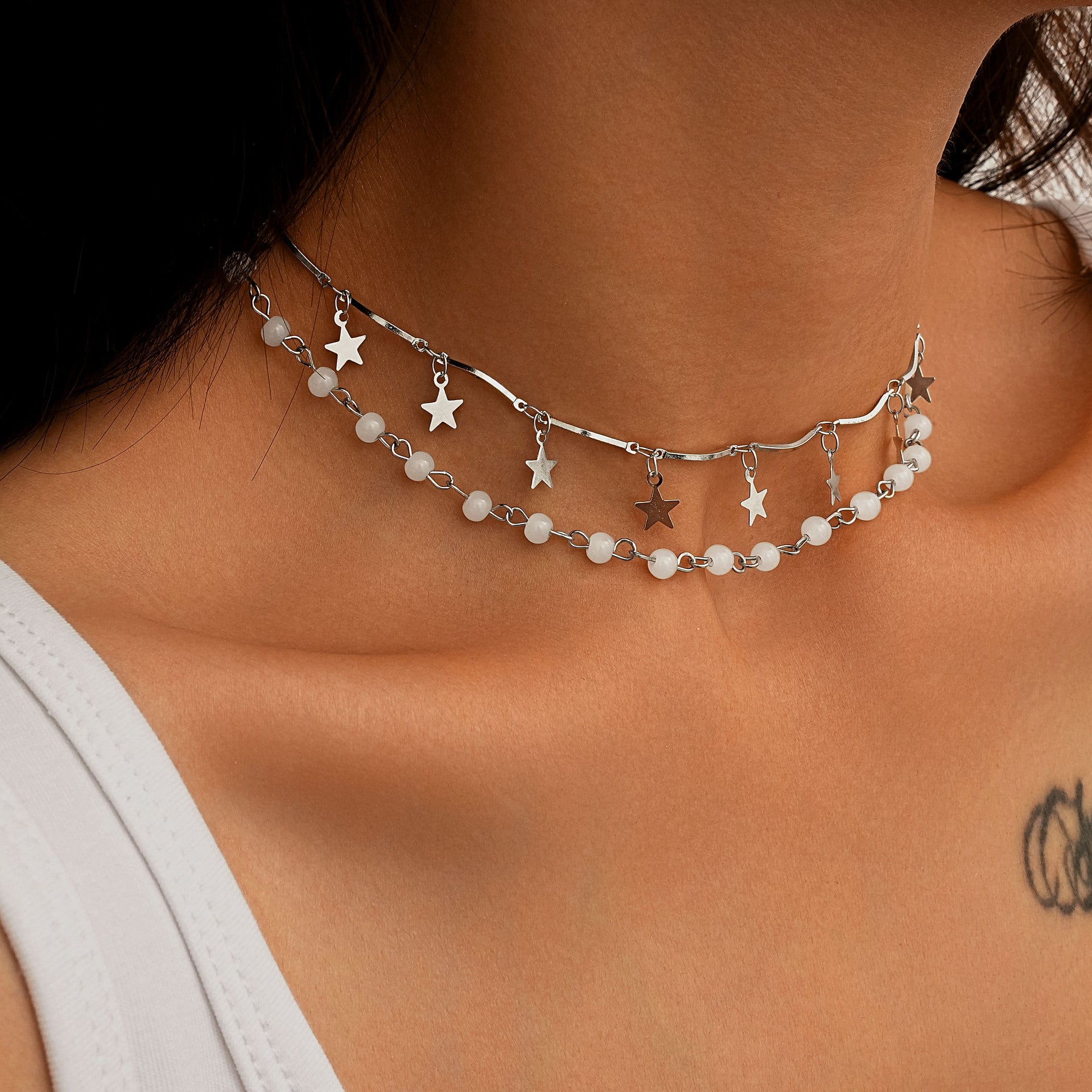Zarte handwerkliche Halskette