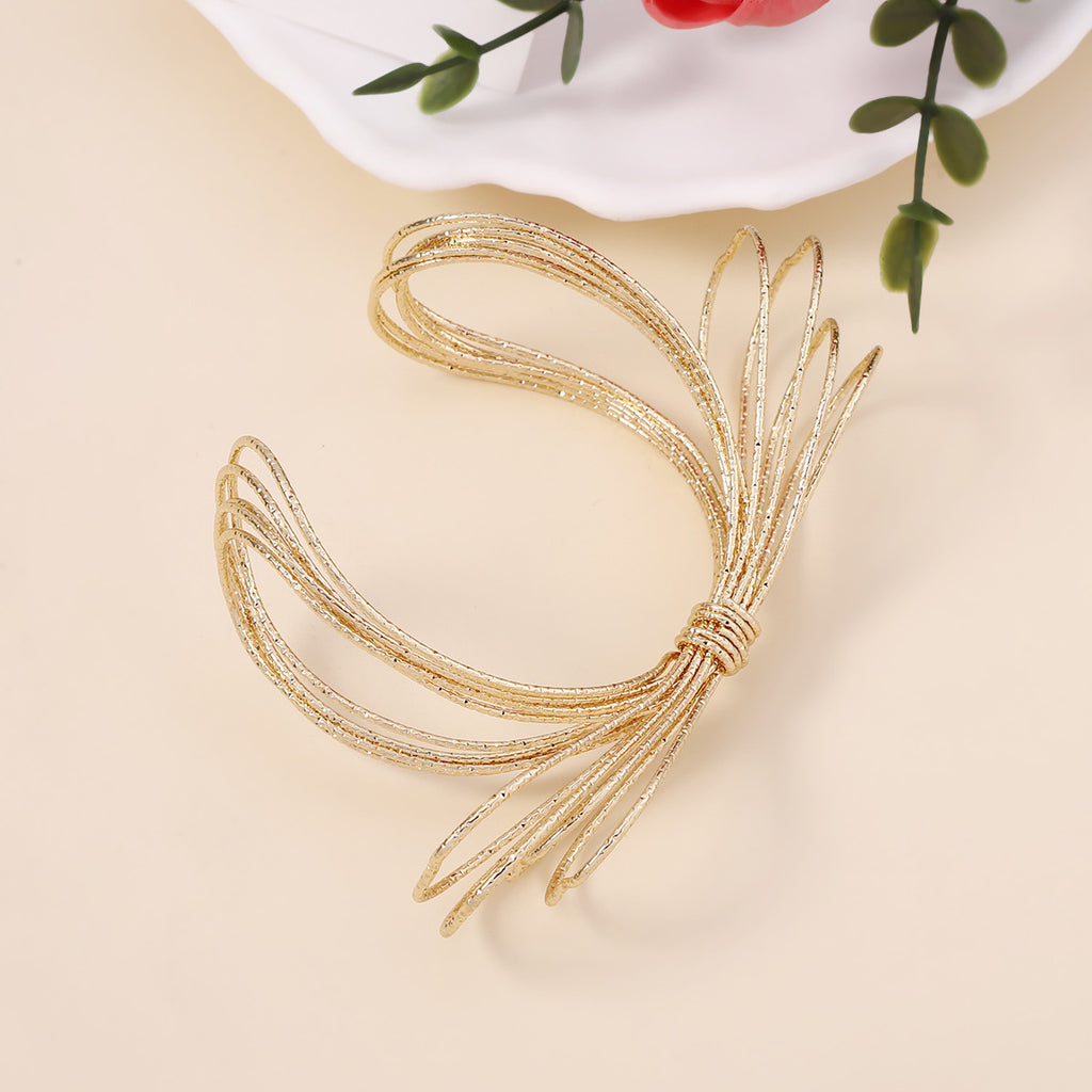 Schöne Armband mit einzigartigem Stil