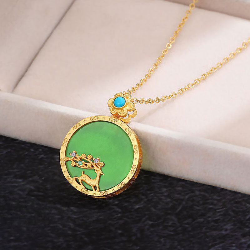 Schöne Halskette mit einzigartigem Stil