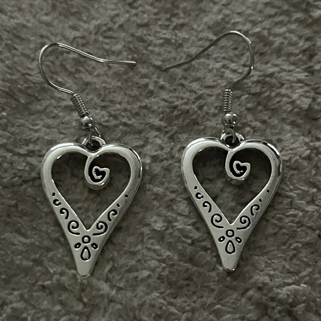 Schöne Ohrring mit einzigartigem Stil