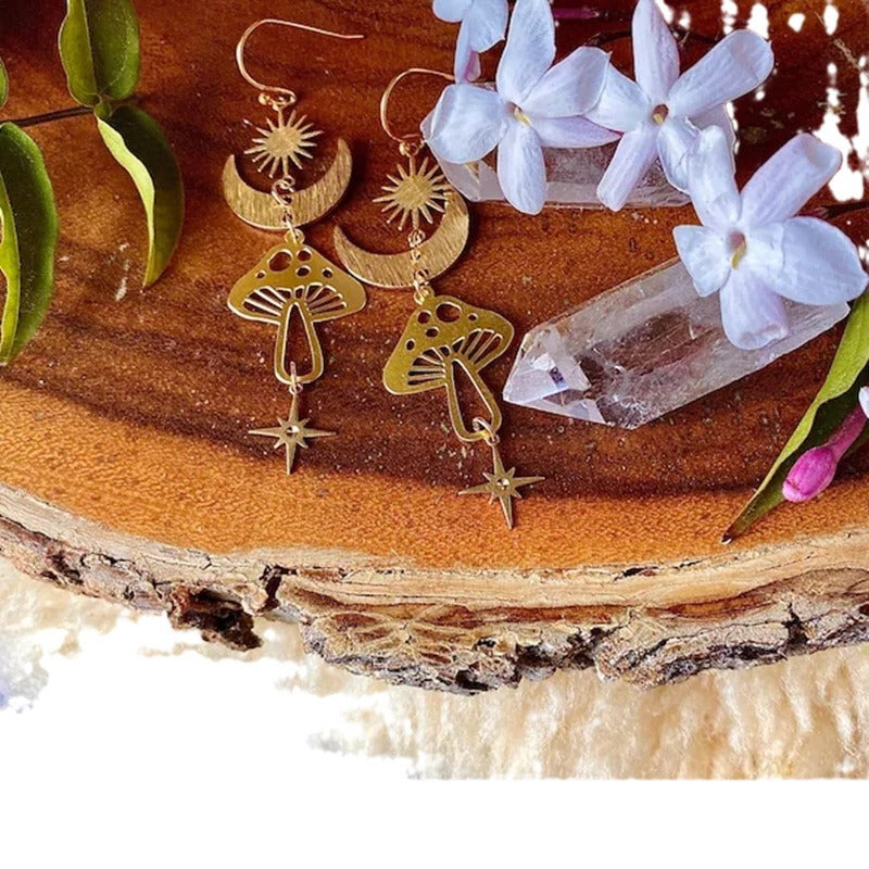 Zarte handwerkliche Halskette