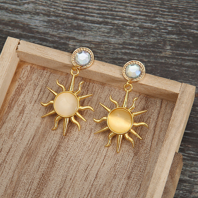 Zarte handwerkliche Ohrring