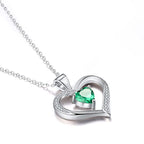 Schöne Halskette mit einzigartigem Stil