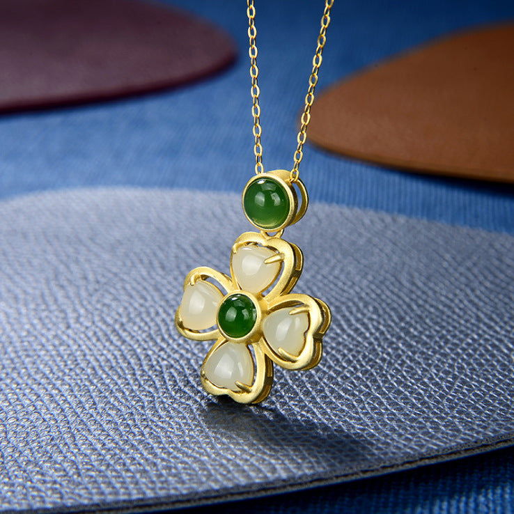 Schöne Silber Halskette mit einzigartigem Stil