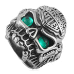 Zarte handwerkliche Ring