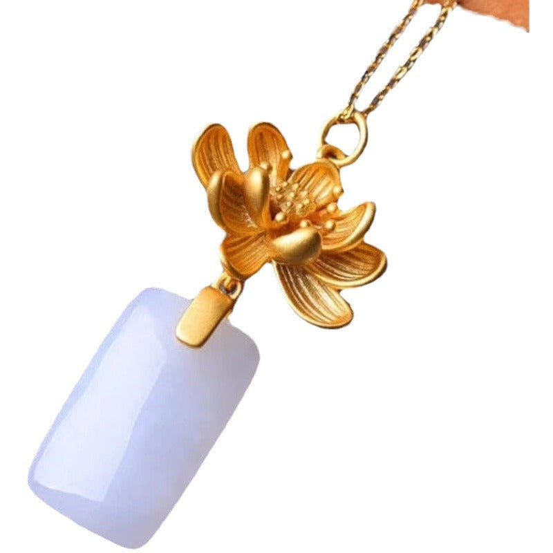 Schöne Silber Halskette mit einzigartigem Stil