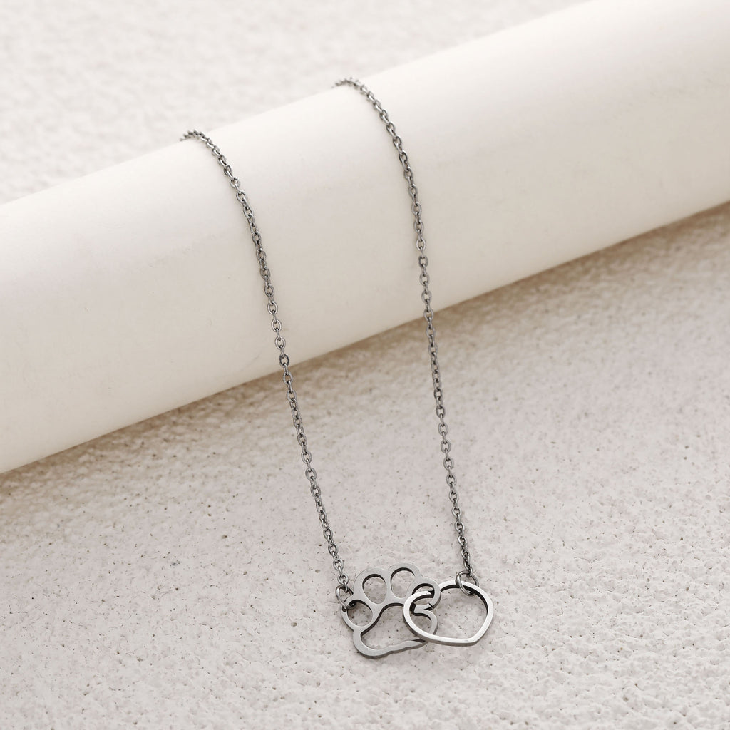 Zarte handwerkliche Halskette