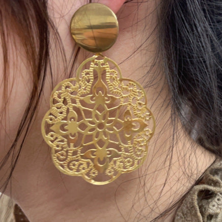 Atemberaubende Ohrring für den Alltag