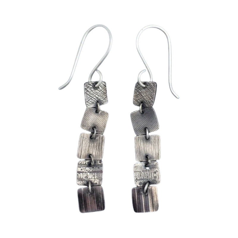 Schöne Ohrring mit einzigartigem Stil