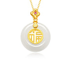 Schöne Gold Halskette mit einzigartigem Stil