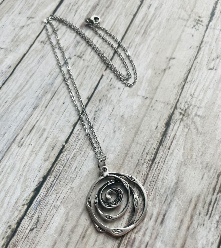 Elegante Halskette für jeden Anlass