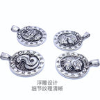 Schöne Halskette mit einzigartigem Stil