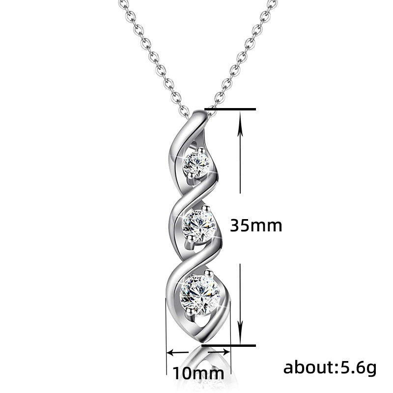 Zarte handwerkliche Halskette