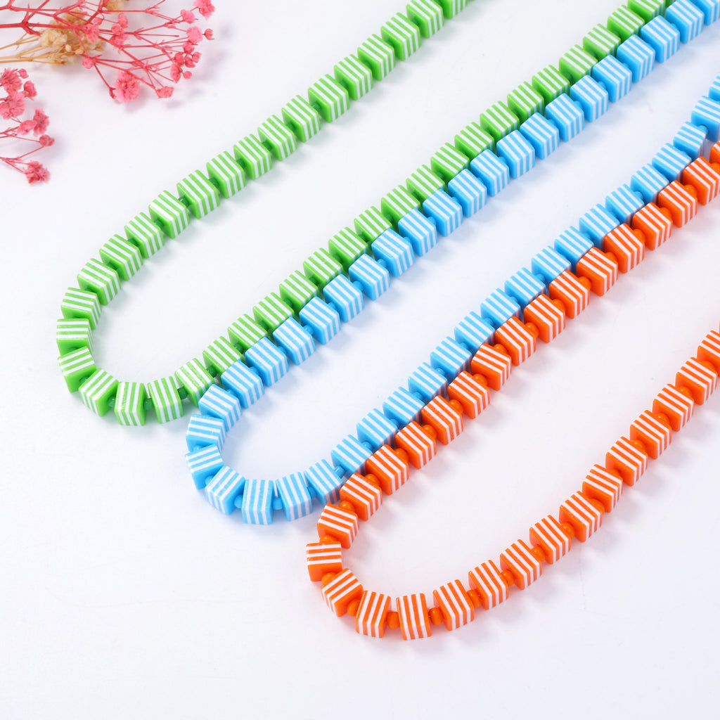 Schöne Halskette mit einzigartigem Stil