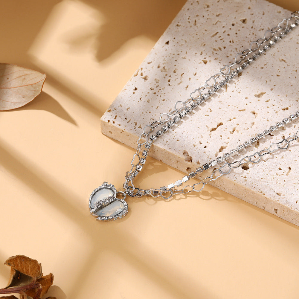 Zarte handwerkliche Halskette