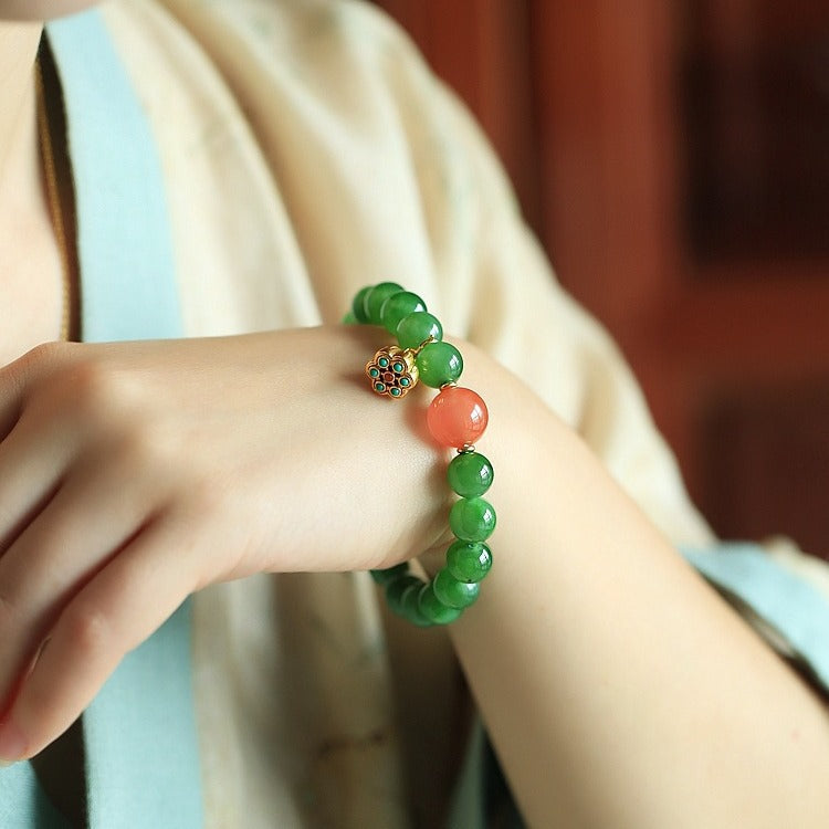 Schöne Armband mit einzigartigem Stil