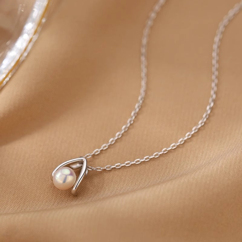 Schöne Perlen Halskette mit einzigartigem Stil