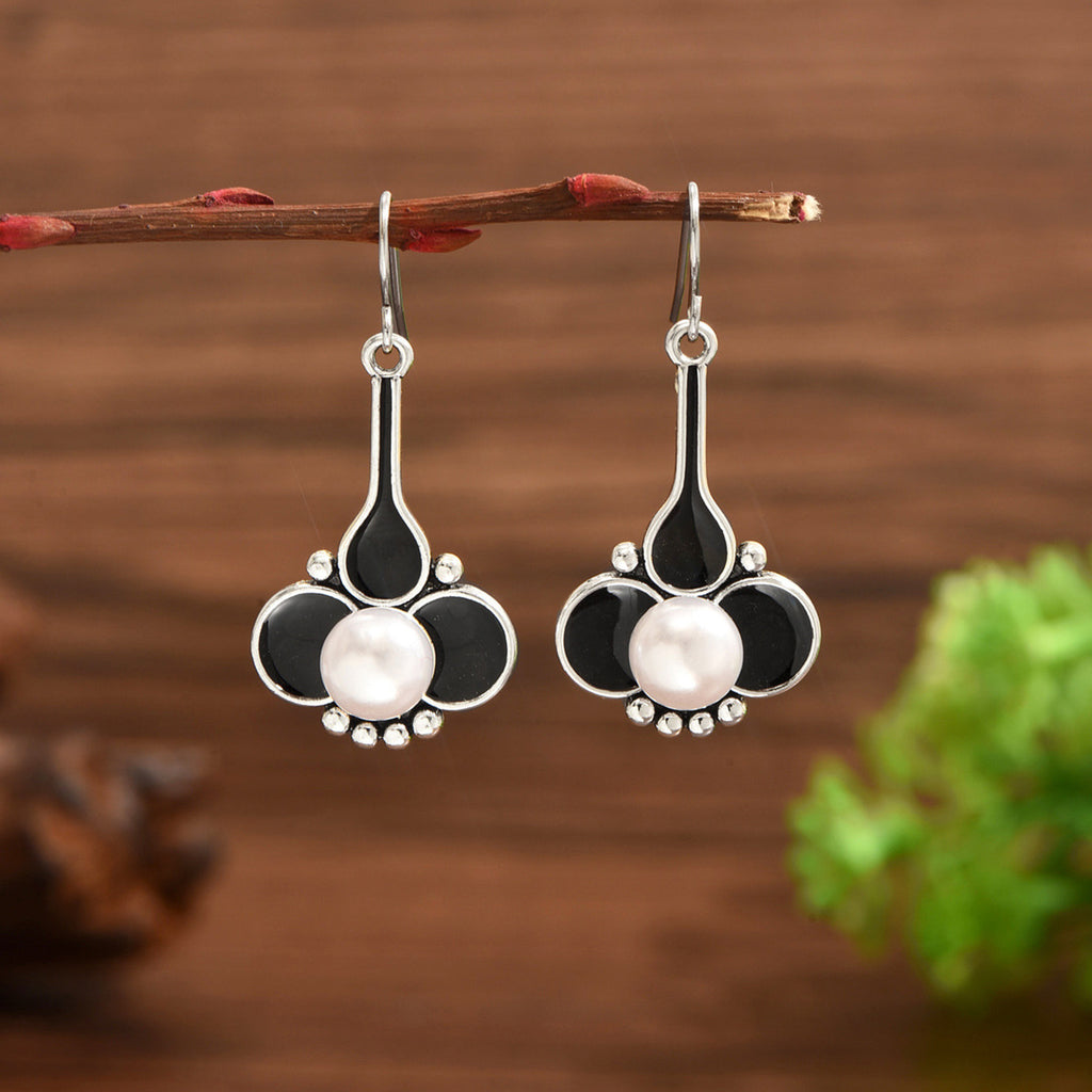 Atemberaubende Ohrring für den Alltag