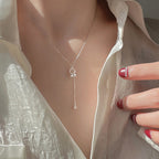 Zarte handwerkliche Halskette