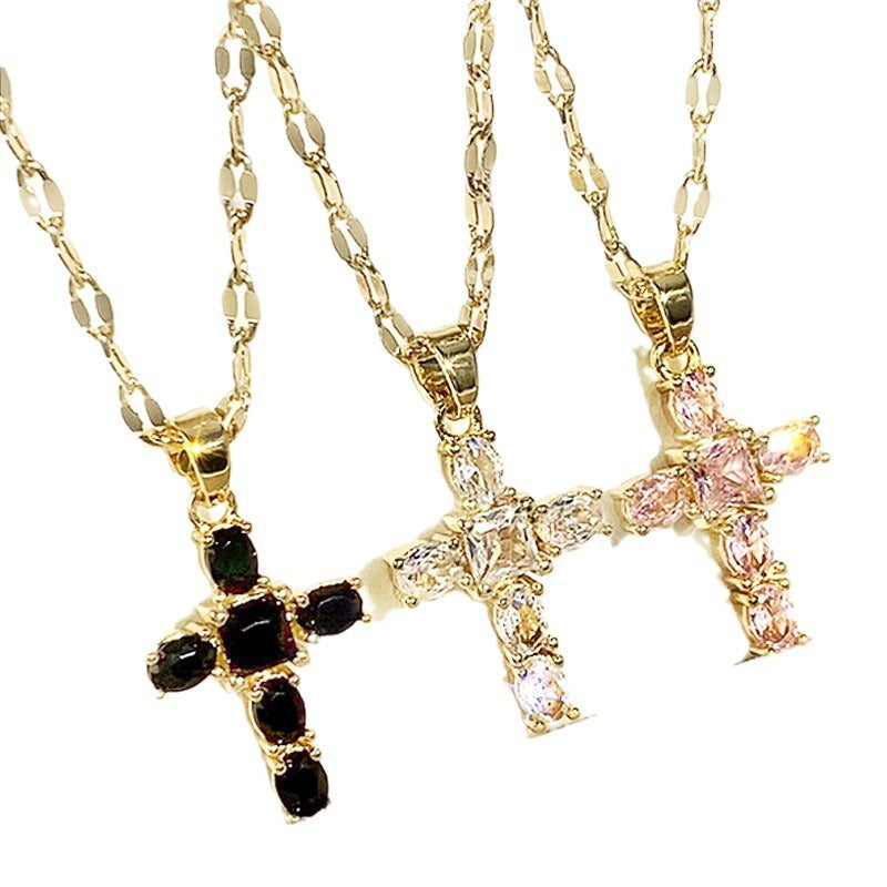 Schöne Halskette mit einzigartigem Stil