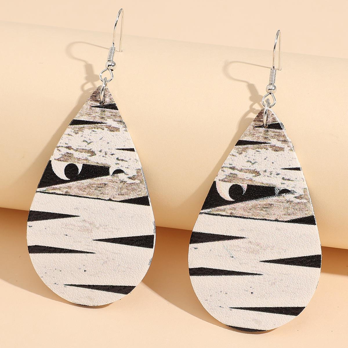 Atemberaubende Ohrring für den Alltag