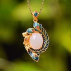 Schöne Gold Halskette mit einzigartigem Stil