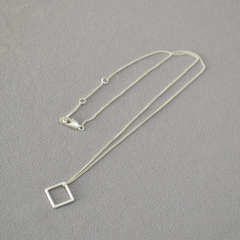 Zarte handwerkliche Gold Halskette