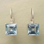 Zarte handwerkliche Ohrring