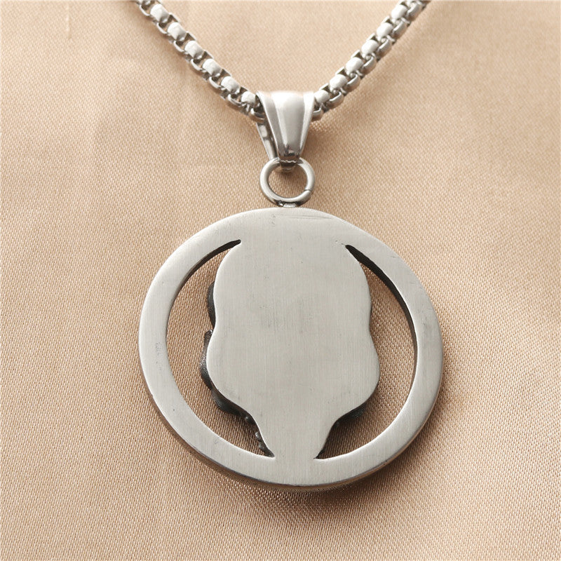 Schöne Halskette mit einzigartigem Stil