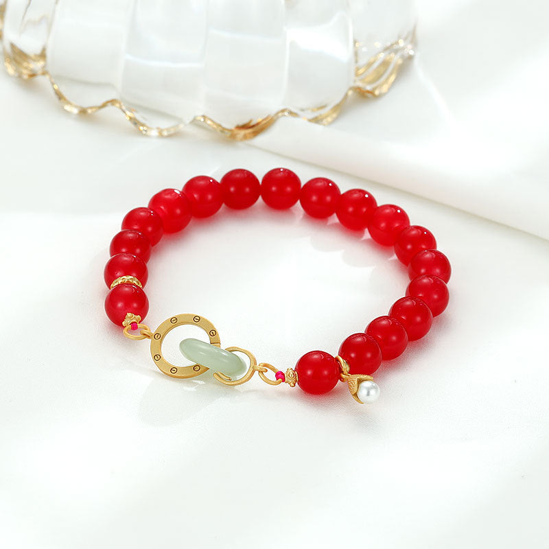 Schöne Armband mit einzigartigem Stil