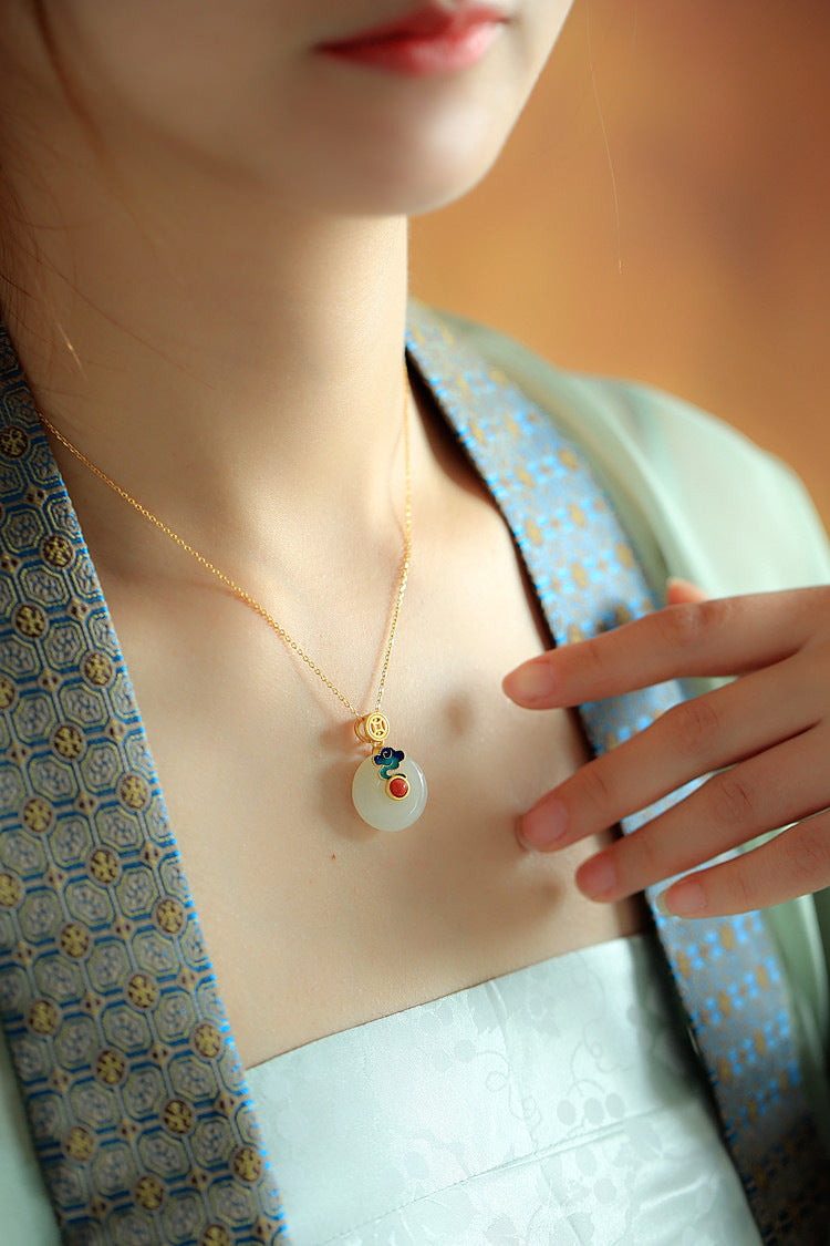 Zarte handwerkliche Gold Halskette